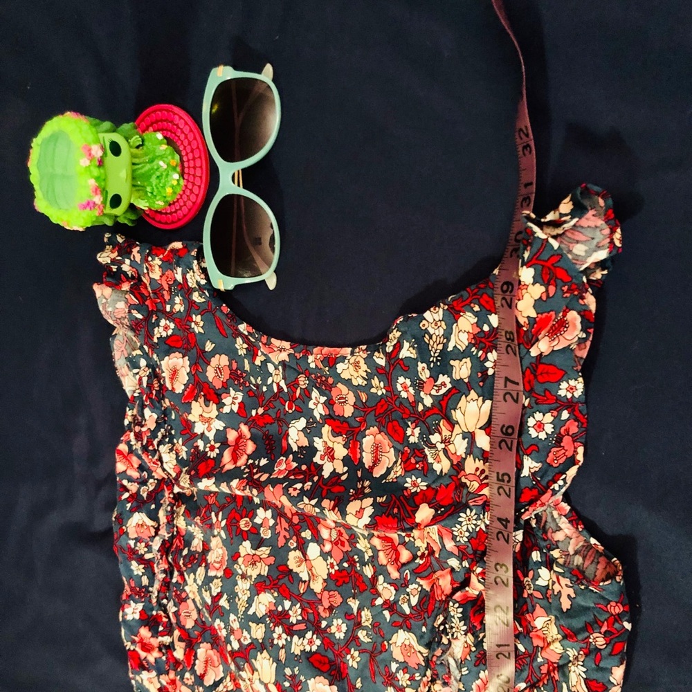 Loft Floral Romper - Excellent Condition - Picture 6 of 8